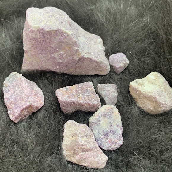 Rough Lepidolite Stone Bundle - Picture 10 of 11